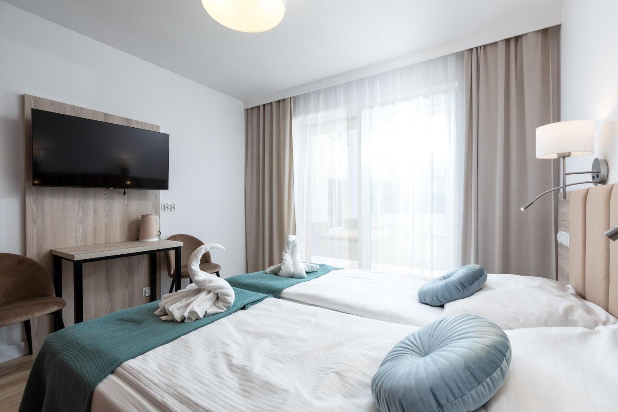 Apartamenty Przy Plazy Z Basenem Z Podgrzewana Woda I Mini Spa - Osrodek Kolonijno-Wczasowy Mewa Niechorze Eksteriør billede